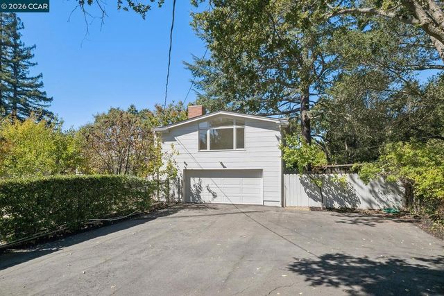 3336 Las Huertas Rd, Lafayette, CA 94549