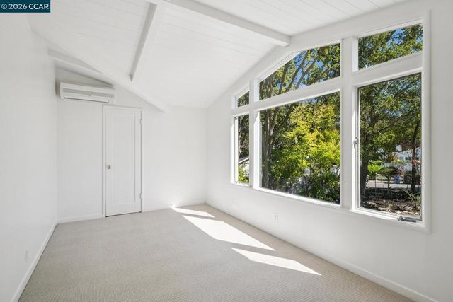 3336 Las Huertas Rd, Lafayette, CA 94549