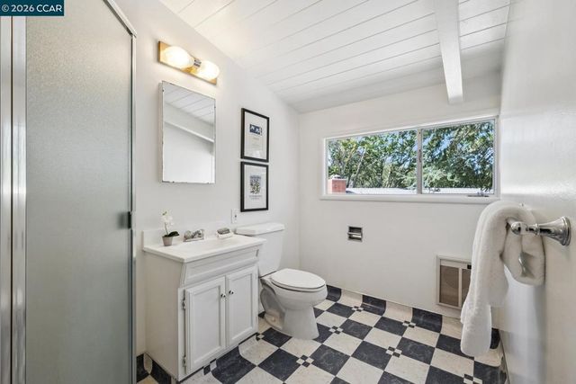 3336 Las Huertas Rd, Lafayette, CA 94549