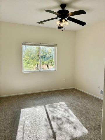 8601 Westown Parkway 17113, West Des Moines, IA 50266