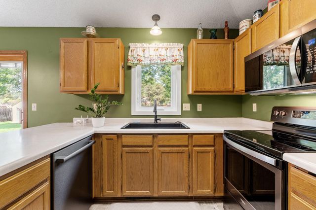 7366 Janero Avenue S, Cottage Grove, MN 55016