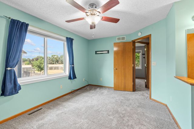 7366 Janero Avenue S, Cottage Grove, MN 55016