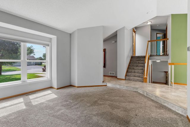 7366 Janero Avenue S, Cottage Grove, MN 55016