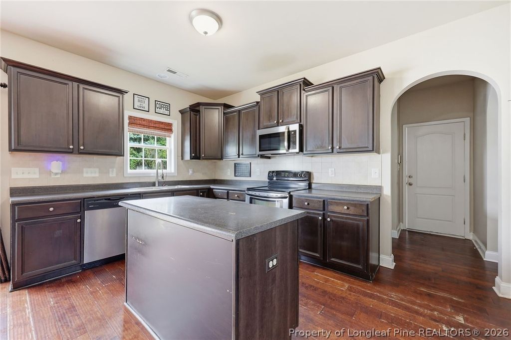 3513 Castlefield Lane, Fayetteville, NC 28306 — photo 6
