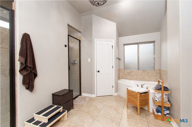 8401 Split Trail Cove, Temple, TX 76502