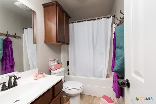 8401 Split Trail Cove, Temple, TX 76502