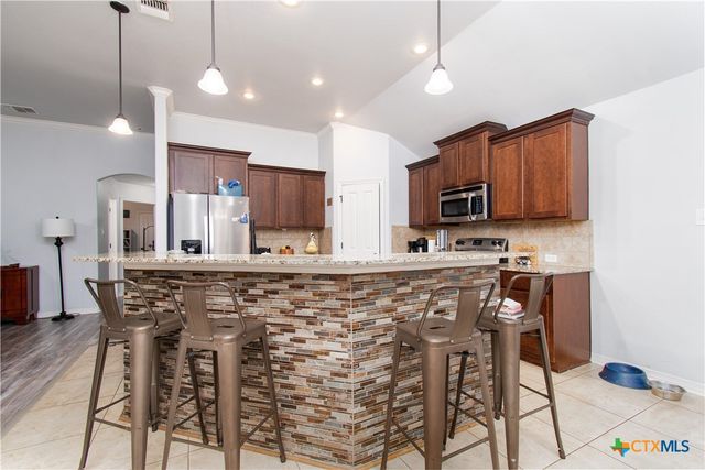 8401 Split Trail Cove, Temple, TX 76502