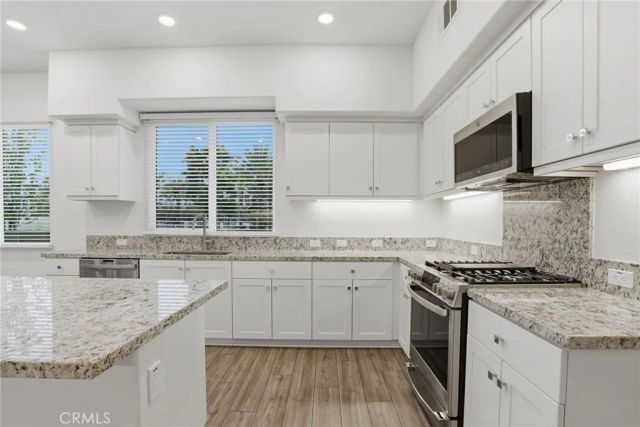 1851 S Union 6, Anaheim, CA 92805