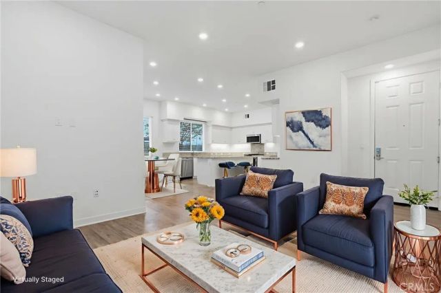 1851 S Union 6, Anaheim, CA 92805