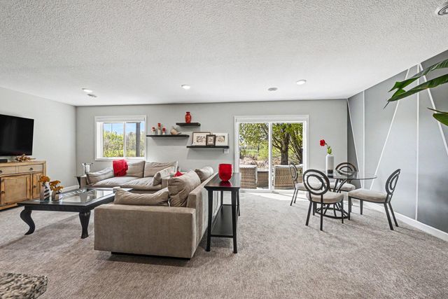 10061 90th Way NE, Otsego, MN 55362