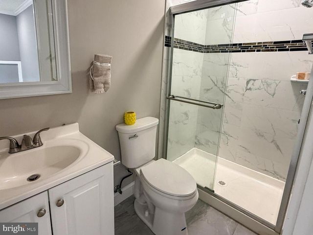 7875 OAKDALE AVE, Rosedale, MD 21237