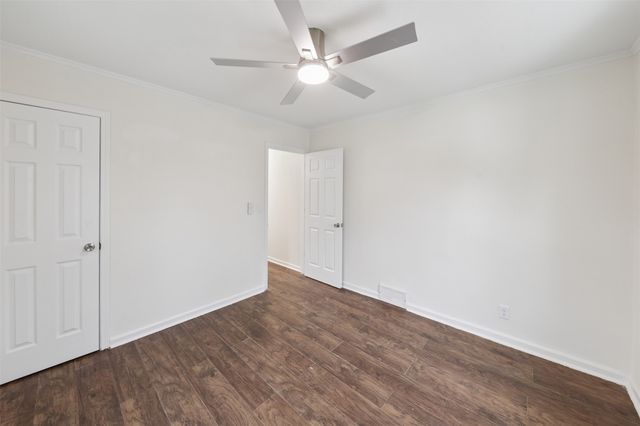 416 Pleasant View Drive, Des Moines, IA 50315