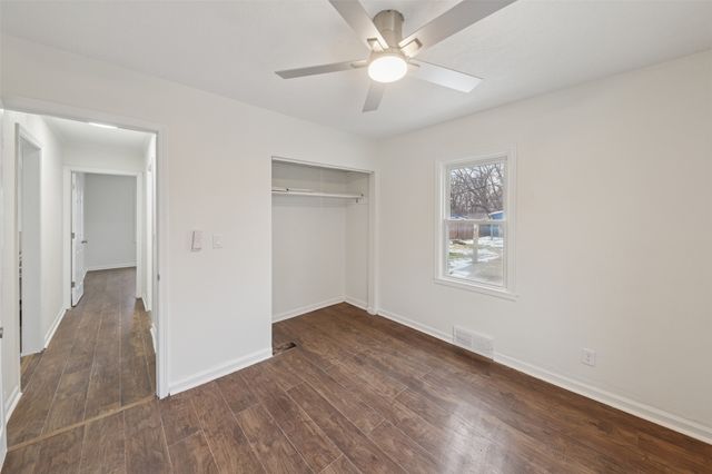 416 Pleasant View Drive, Des Moines, IA 50315