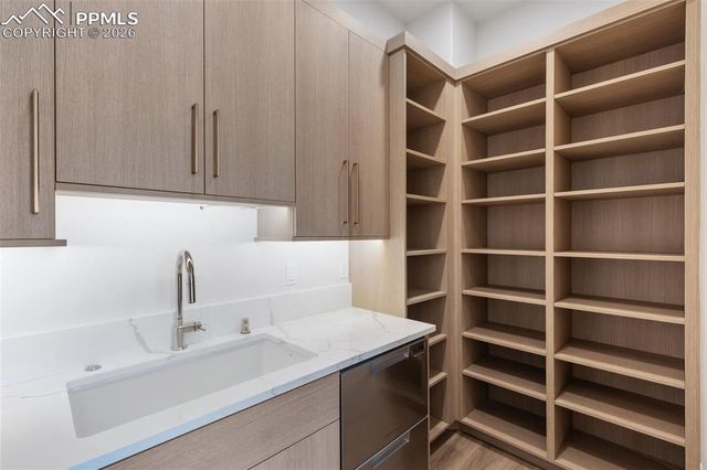 4082 Pinehurst Circle, Colorado Springs, CO 80908