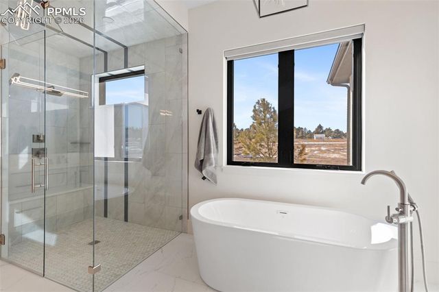 4082 Pinehurst Circle, Colorado Springs, CO 80908