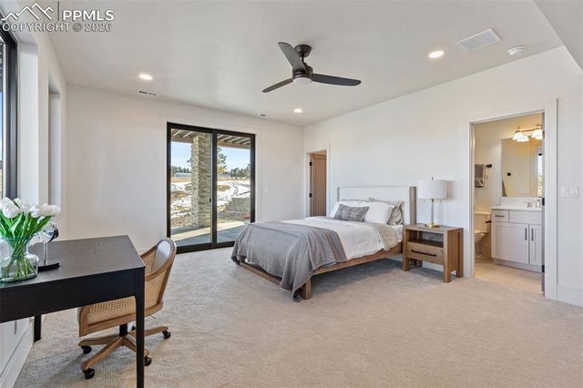 4082 Pinehurst Circle, Colorado Springs, CO 80908