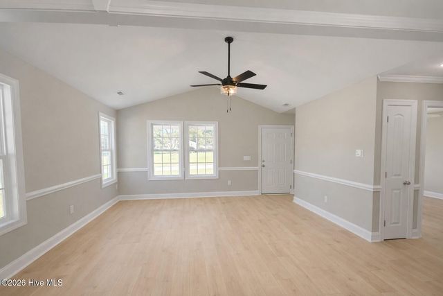 804 Holmes Street, Clinton, NC 28328