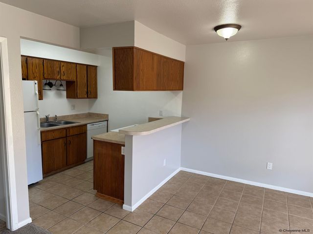1532 Trent Ct Apt 13, Cheyenne, WY 82009