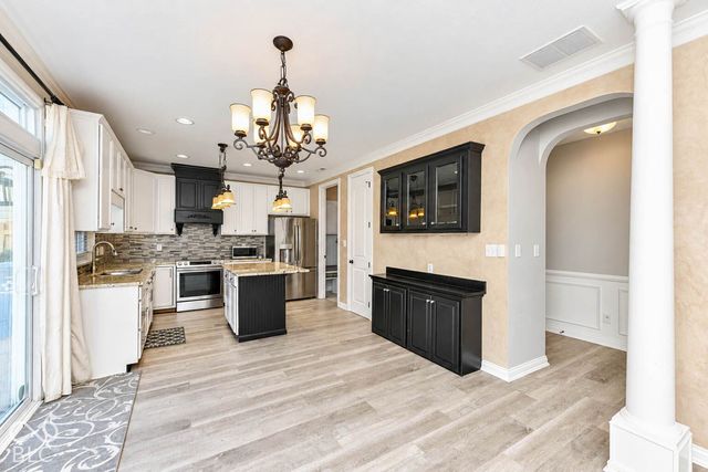 12541 Hawks Landing, Fishers, IN 46037
