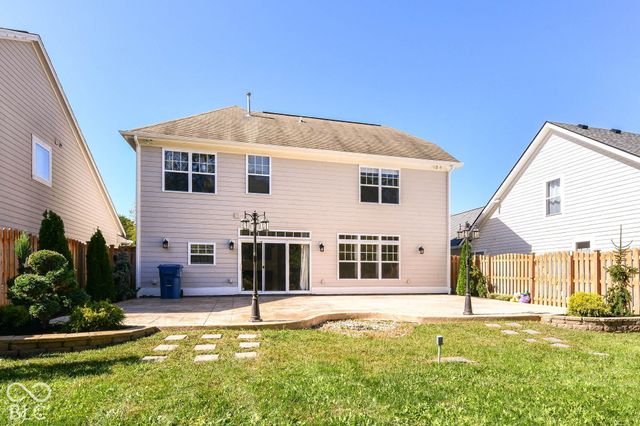 12541 Hawks Landing, Fishers, IN 46037