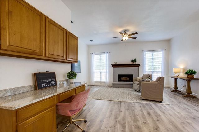 3306 Ashleaf Drive, Carrollton, TX 75007