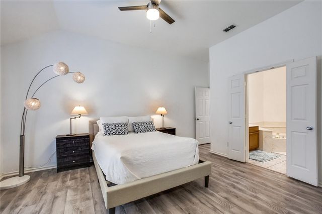 3306 Ashleaf Drive, Carrollton, TX 75007