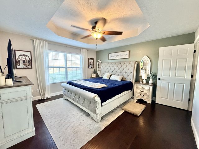 660 Billy Goat Hill Rd, Hopkinsville, KY 42240