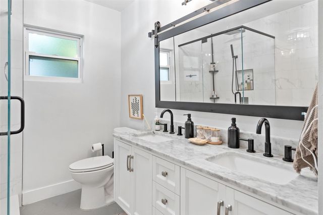 3601 W DALE AVENUE, Tampa, FL 33609