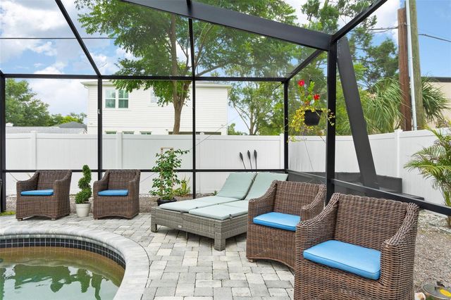 3601 W DALE AVENUE, Tampa, FL 33609
