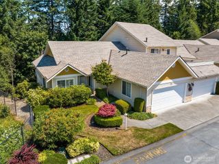31867 48th Circle SW #14A, Federal Way, WA 98023