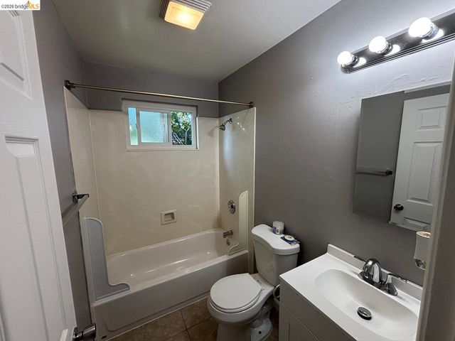 20 E 16th ST, Antioch, CA 94509