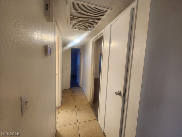 4732 Obannon Drive D, Las Vegas, NV 89102