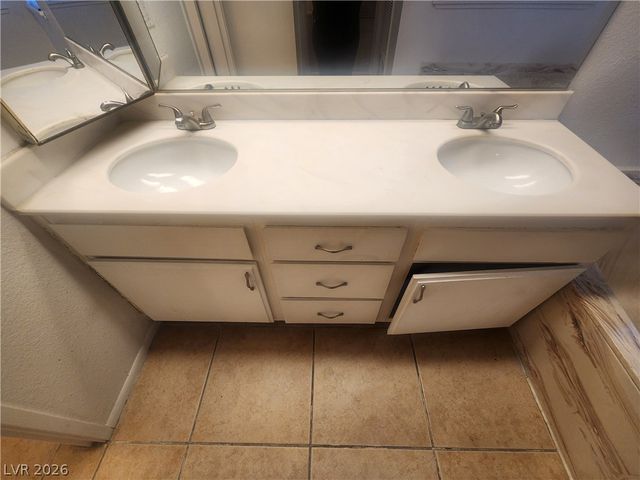 4732 Obannon Drive D, Las Vegas, NV 89102