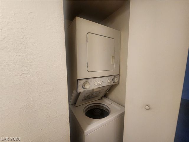 4732 Obannon Drive D, Las Vegas, NV 89102