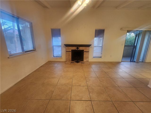 4732 Obannon Drive D, Las Vegas, NV 89102