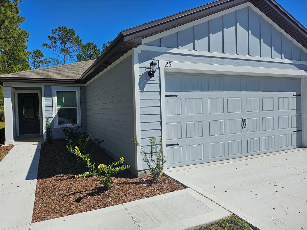 25 RADIUM LANE, Palm Coast, FL 32164