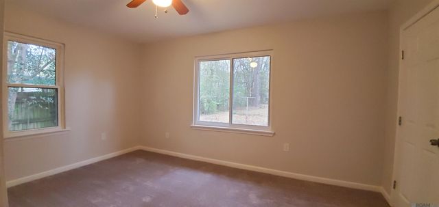 7108 Colfax Dr, Baker, LA 70714