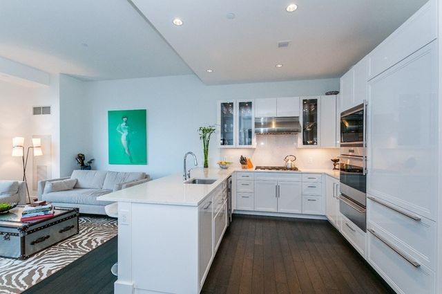 22 Liberty Dr 10I, Boston, MA 02210