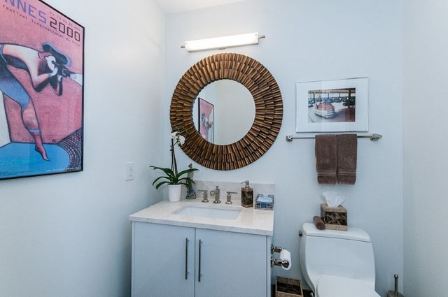 22 Liberty Dr 10I, Boston, MA 02210
