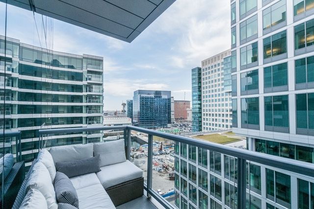 22 Liberty Dr 10I, Boston, MA 02210
