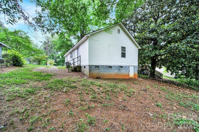 807 Evening Shade Lane, Gastonia, NC 28052