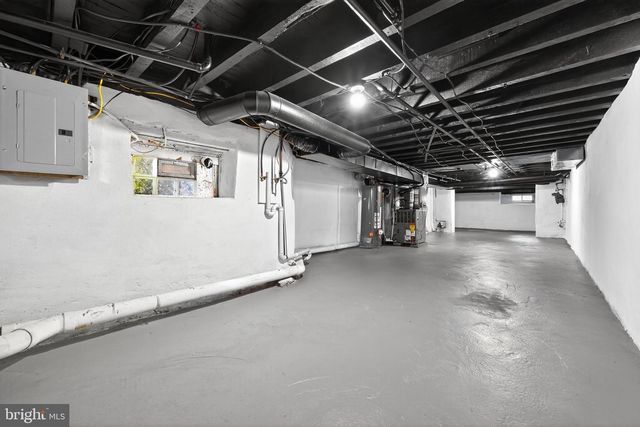 5120 CEDAR AVE, Philadelphia, PA 19143