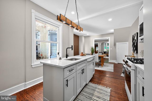 5120 CEDAR AVE, Philadelphia, PA 19143