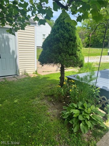 3250 Mayfair Road, Akron, OH 44312