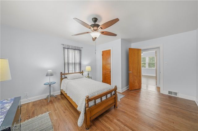 3250 Mayfair Road, Akron, OH 44312