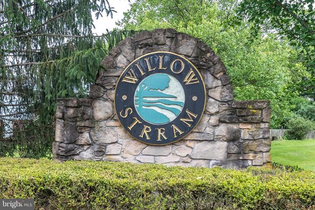 701 EATON CT, Quakertown, PA 18951