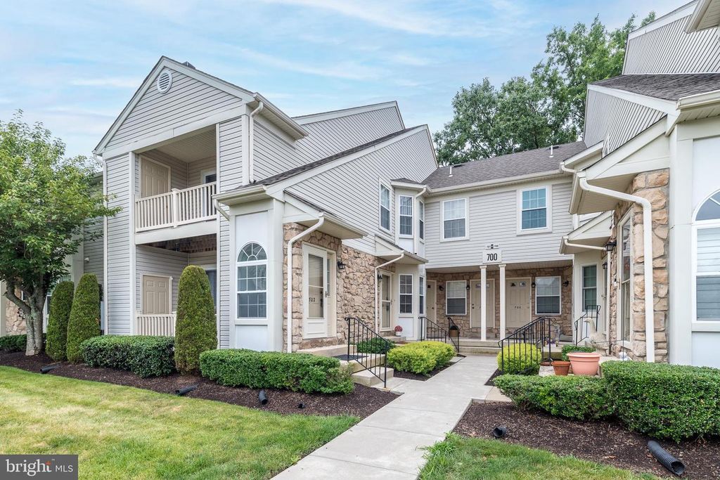 701 EATON CT, Quakertown, PA 18951