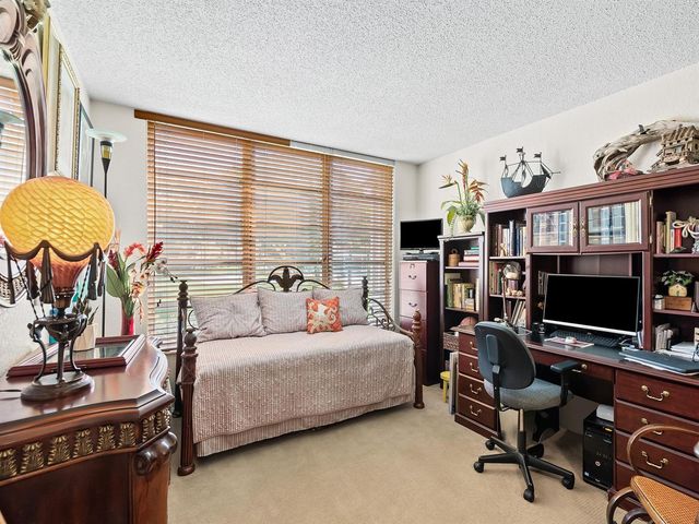 4221 W Palm Aire Drive 102, Pompano Beach, FL 33069