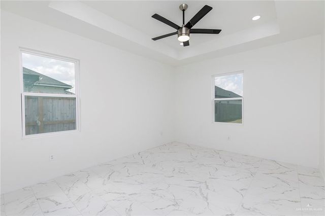 915 Pecan Street, Alton, TX 78573