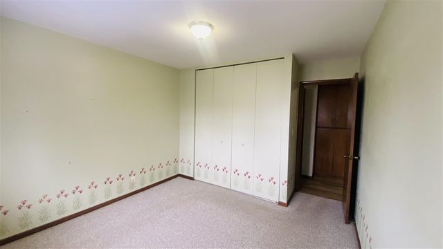 230 S State Street 15, Zeeland, MI 49464